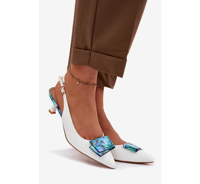 Kožené dámské lodičky na podpatku s ozdobou D&A LZ61-2006 Bílé