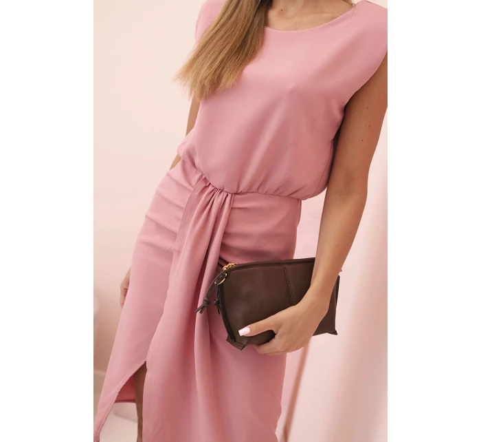 Dámske pruhované bavlnené šaty s véčkovým výstrihom a gombíkmi tmavomätové