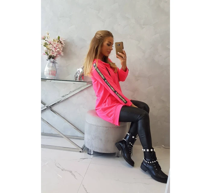 Mikina se zipem na zádech růžová neonová Mikina se zipem na zádech růžová neonová