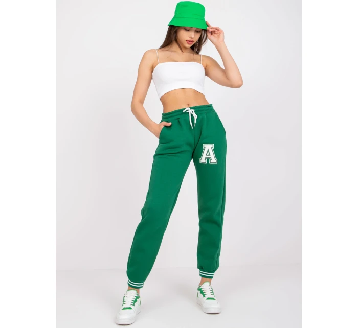 Teplákové nohavice EM DR 712 1.66P tmavo zelená Teplákové nohavice EM DR 712 1.66P tmavo zelená