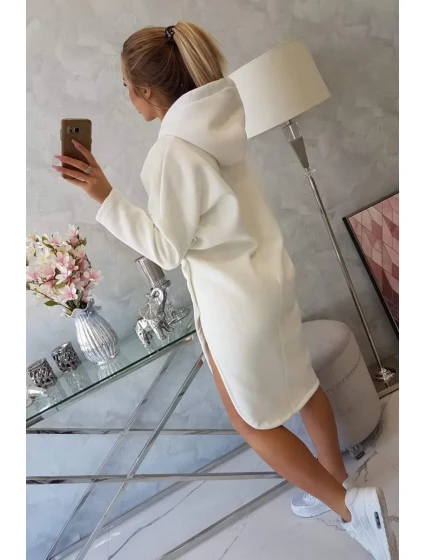 Šaty s kapucí a bočním rozparkem ecru Šaty s kapucí a bočním rozparkem ecru