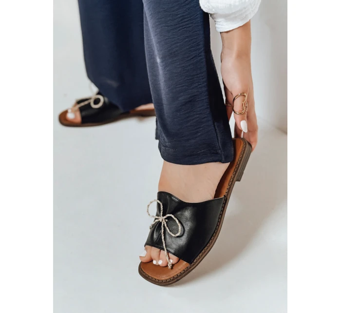 Dámské žabky s mašlí black Dstreet model 21984627 - FashionStreet