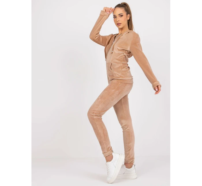 RV Kit KMPL béžová model 17216979 - FPrice RV Kit KMPL béžová model 17216979 - FPrice