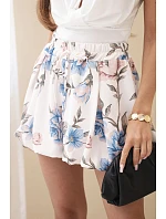 Dámske viskózové šortky s kvetinovým vzorom a viazaním v páse modré