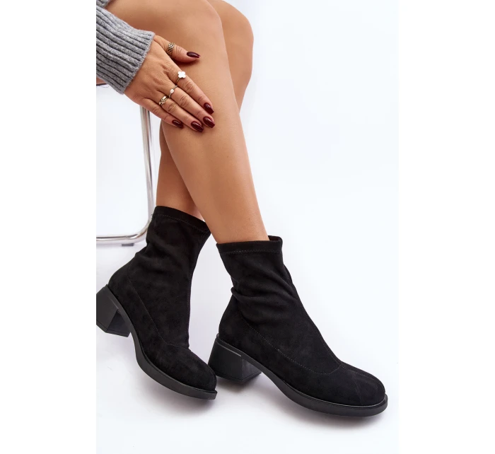 Botki Damskie Na Niskim Obcasie Czarne Aphroteia - Zamsz