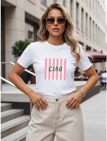 Tshirt damski bawełniany z napisem biały model 22264323 - FashionStreet Tshirt damski bawełniany z napisem biały model 22264323 - FashionStreet