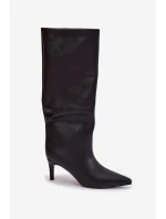 Dámské nazouvací zateplené kozačky na podpatku černé olivové