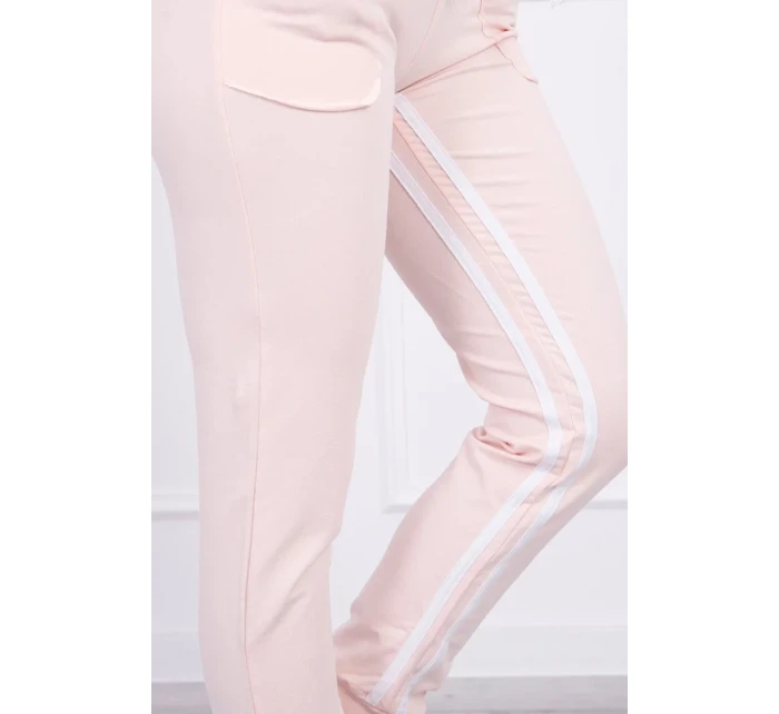 Sada s dvojitými pruhy pudrově růžové barvy Sada s dvojitými pruhy pudrově růžové barvy