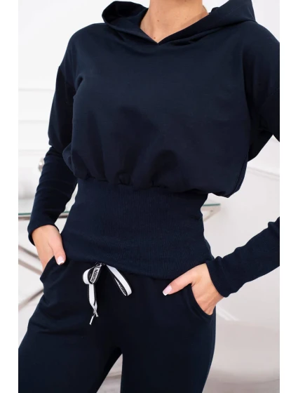 Sada so širokými rebrami tmavo modrá