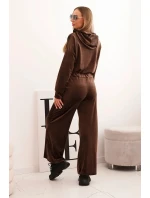 Dámska velúrová tepláková súprava so širokými nohavicami a kapucňou hnedá Dámska velúrová tepláková súprava so širokými nohavicami a kapucňou hnedá
