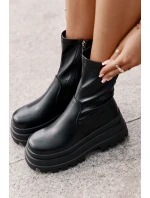 Botki Na Masywnej Platformie Czarne Florinara