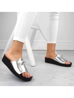 Dámské ažurové sandály béžové model 21904482 - Sabatina