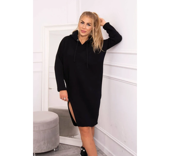 Šaty s kapucňou a bočným rázporkom čierne Šaty s kapucňou a bočným rázporkom čierne