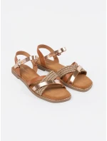 Klasické sandály hnědé dámské na plochém podpatku Klasické sandály hnědé dámské na plochém podpatku