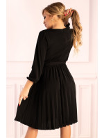 Šaty model 17559520 Black - Merribel