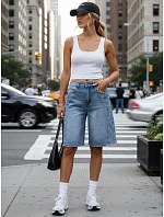 Dámske bermudy po kolená s cargo vreckami z džínsoviny FashionStreet SY0512