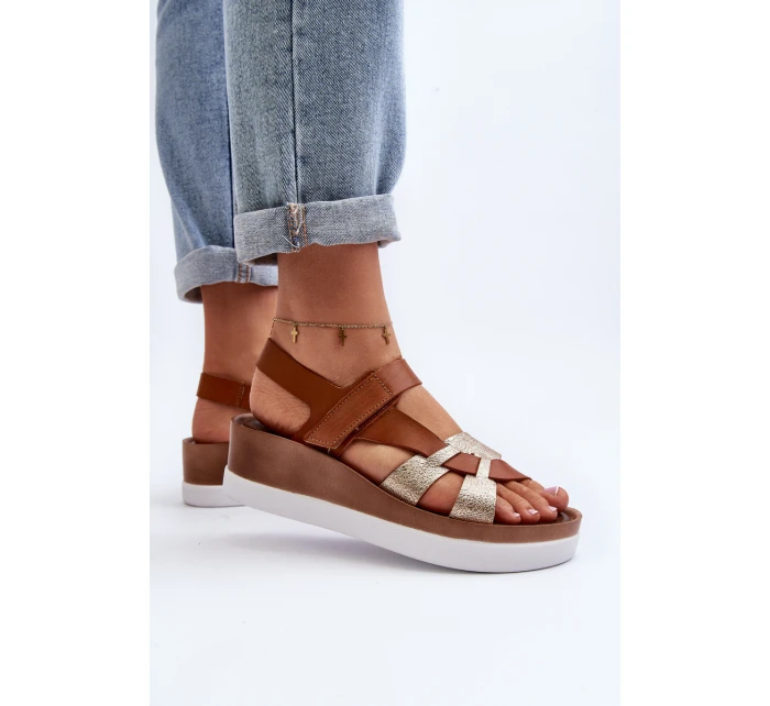 model 21648135 Dámské Kožené Sandály na Platformě Hnědé - Zazoo