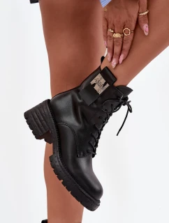 Dámske kožené pracovné čižmy na podpätku s ozdobnými detailmi Artiker - čierne