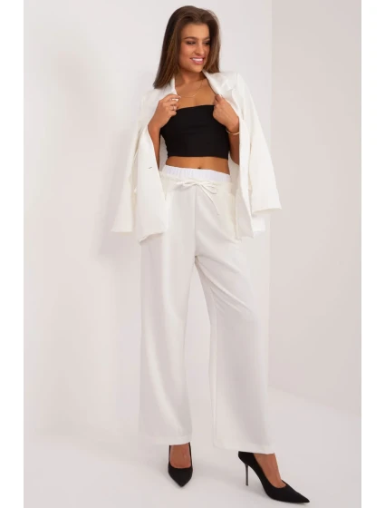 Dámske nohavice model 196171 Taliansko Moda Dámske nohavice model 196171 Taliansko Moda