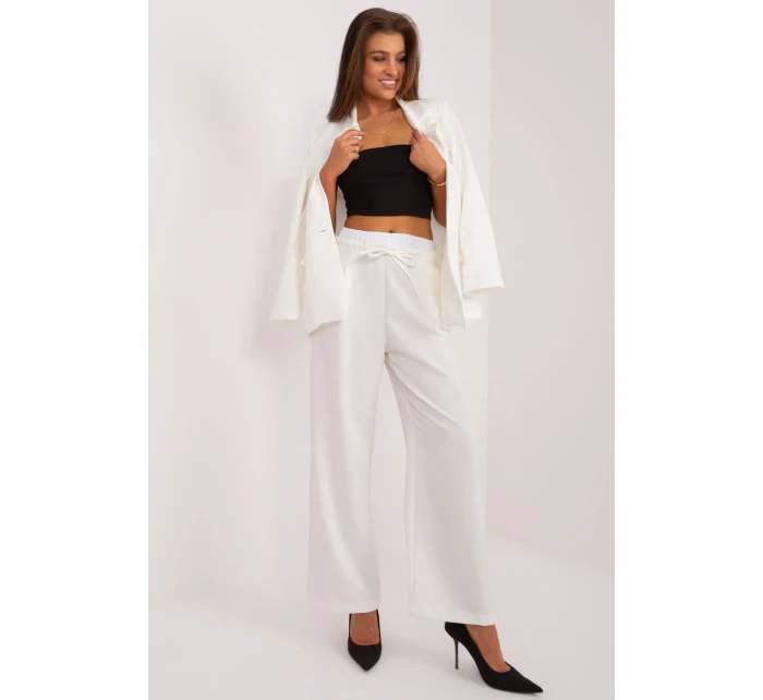 Dámske nohavice model 196171 Taliansko Moda Dámske nohavice model 196171 Taliansko Moda