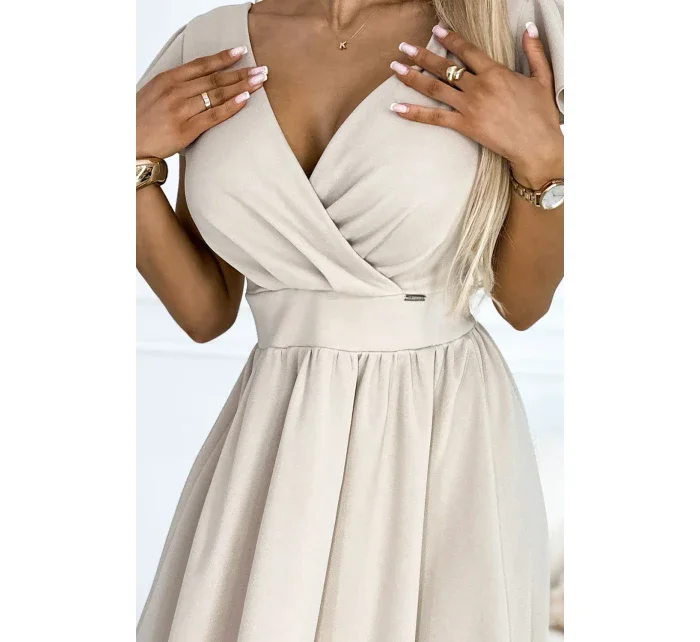 425-7 MATILDE Šaty s výstrihom a krátkymi rukávmi - béžové 425-7 MATILDE Šaty s výstrihom a krátkymi rukávmi - béžové