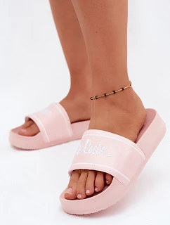 Dámské sandály na platformě model 22275420 růžové - Lee Cooper