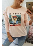 Halenka s potiskem model 18744194 pudrově růžová - K-Fashion Halenka s potiskem model 18744194 pudrově růžová - K-Fashion