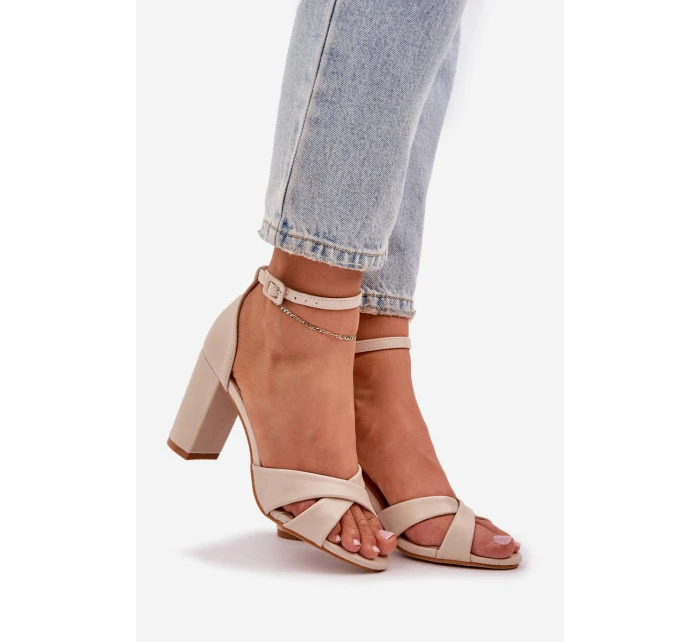 Sandály Na Podpatku Z Eko Kůže Béžové model 21684746 - Boto Sandály Na Podpatku Z Eko Kůže Béžové model 21684746 - Boto
