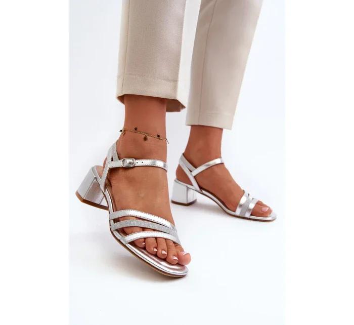 Dámske sandále na nízkom podpätku z ekokože Sergio Leone Silver Dámske sandále na nízkom podpätku z ekokože Sergio Leone Silver