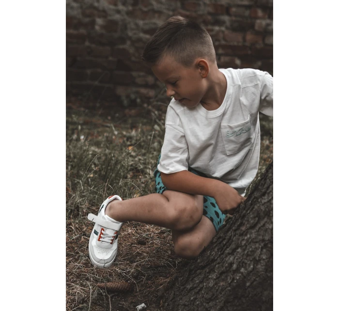 Klasické dětské sportovní boty bílé a Červené model 21621683 - Boto Klasické dětské sportovní boty bílé a Červené model 21621683 - Boto