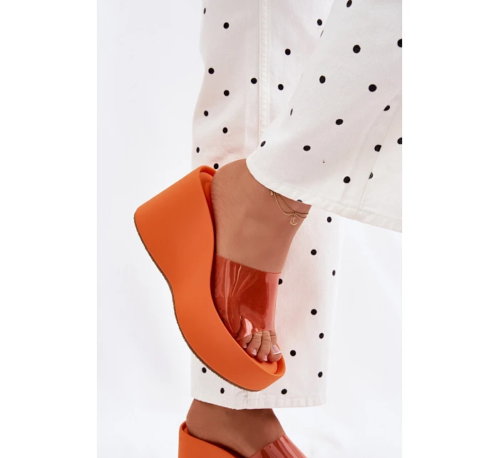 Dámské nazouváky na platformě s průhledným páskem Oranžové Zolretia