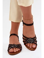 Dámské sandály Ploché s pásky a ozdobou model 22133718 Černé - S.Barski