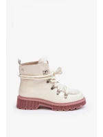 Horns model 190717 Krok v štýle