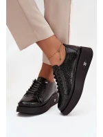 Dámske lakované topánky na platforme Artiker - čierne