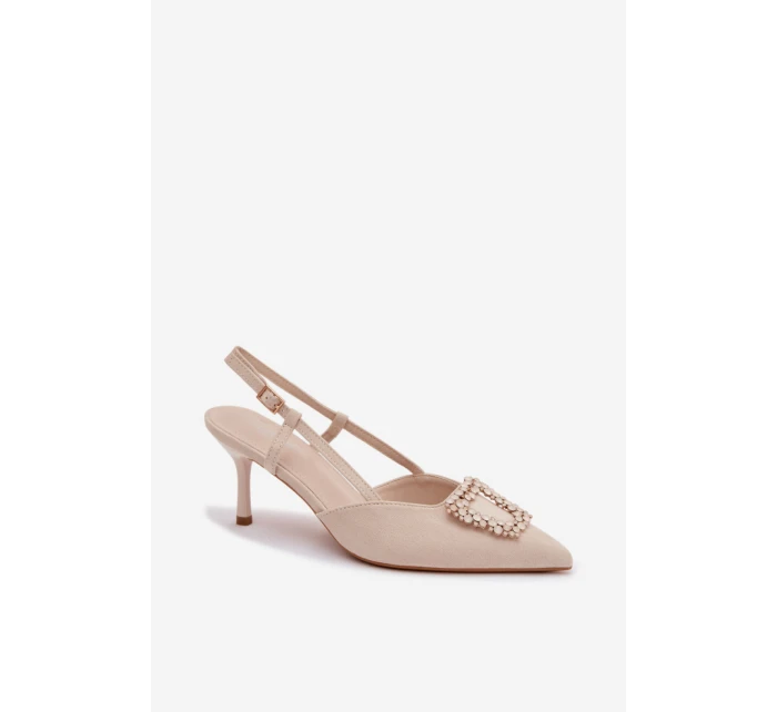 Sandále na podpätku model 224466 Vykročte štýlovo