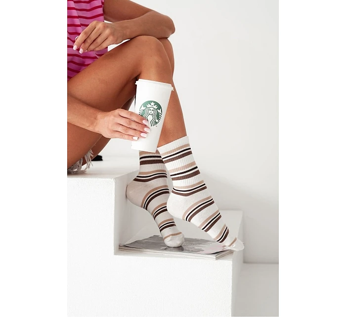 Dámske pruhované ponožky 0200.114
