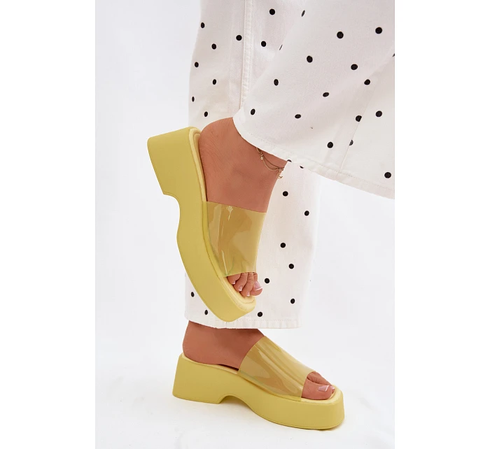 Dámské sandály s páskem Žluté model 22107247 - Boto