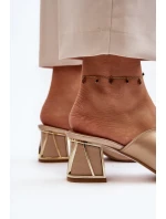 Eleganckie Klapki Damskie Na Obcasie Laura Messi 2771 Złote