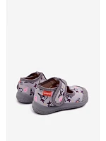 Dětské pantofle elastické na suchý zip šedé model 22101144 - Milami