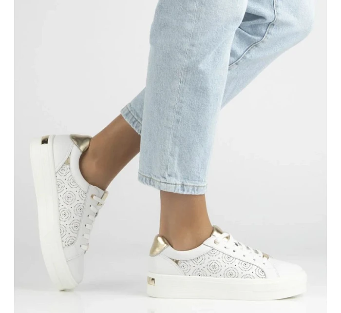 Biele kožené topánky na platforme Filippo DP7668/26 Biele kožené topánky na platforme Filippo DP7668/26