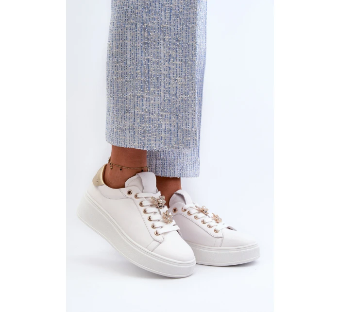 Dámské kožené tenisky na platformě s ozdobnými D&A Bílé model 21660251 - S.Barski