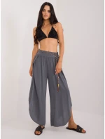 TW SP BI model 20228463 Grafitové kalhoty - FPrice TW SP BI model 20228463 Grafitové kalhoty - FPrice