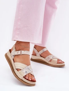 Sandále model 215020 Krok vo veľkom štýle