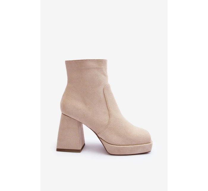 Zamszové Botky Na Podpatku Bežové model 21633372 - Boto Zamszové Botky Na Podpatku Bežové model 21633372 - Boto