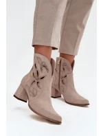 Semišové dámské kotníčkové boty na podpatku  Cappuccino model 21713248 - Zazoo