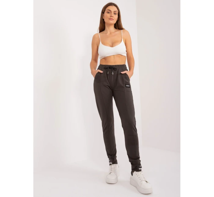 Spodnie dresowe RV DR model 19905095 ciemny khaki - FPrice Spodnie dresowe RV DR model 19905095 ciemny khaki - FPrice