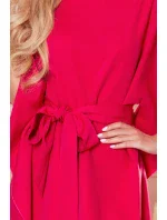 SOFIA - Dámske motýlikové šaty v malinovej farbe so zaväzovaním v páse 287-17