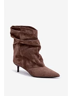 Nazouvací kotníkové boty typu na podpatku Khaki model 22320914 - Boto Nazouvací kotníkové boty typu na podpatku Khaki model 22320914 - Boto