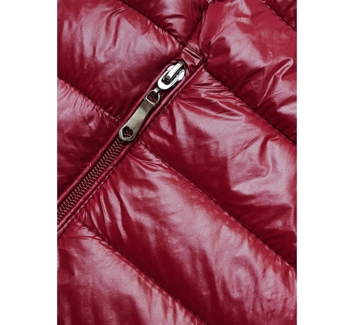 Tmavo červená prešívaná dámska bunda so stojačikom (16M9108-06)