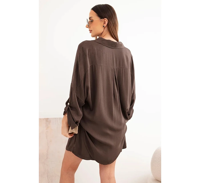 Dámske viskózové tričko s gombíkmi a voľnými šortkami hnedej farby